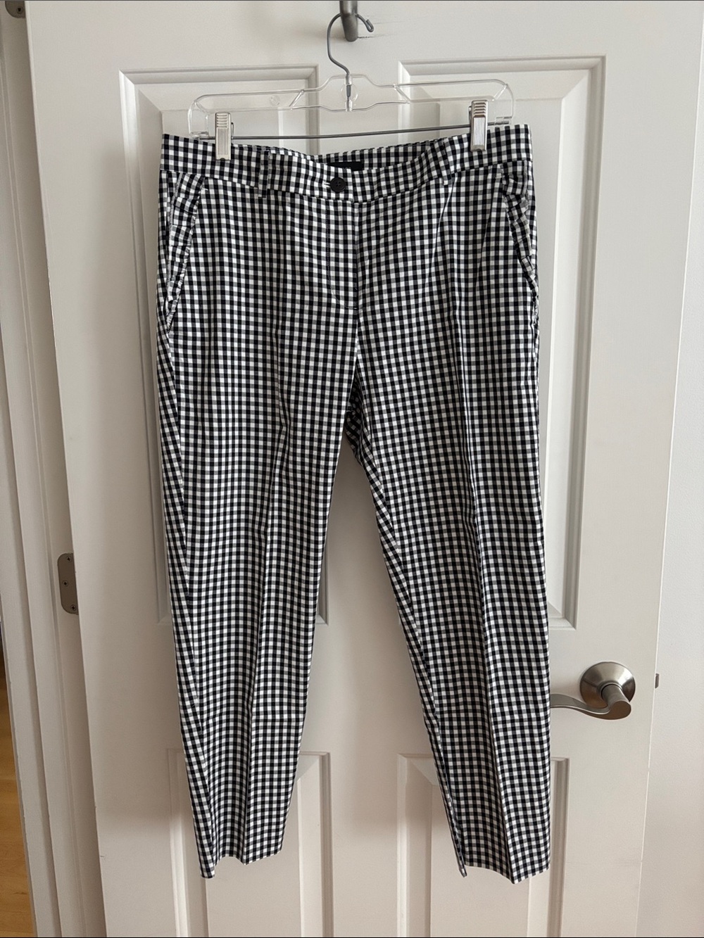 Ann Taylor Black & White Gingham Cropped Pants